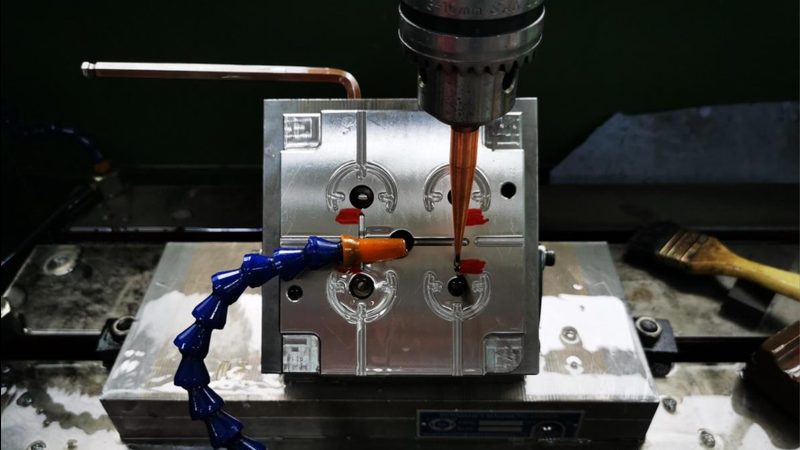 不锈钢冲压模具热处理：关键要求与工艺解析**